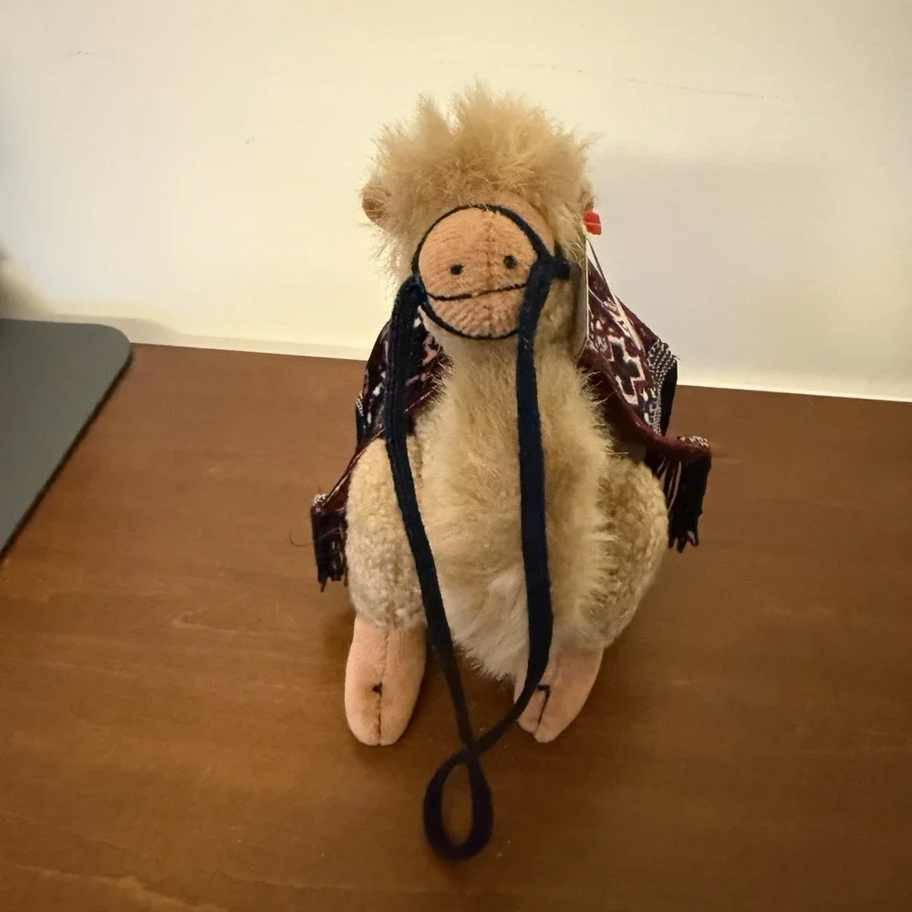 Ty Beanie Baby - Retired - Vintage 1993 Lawrence the Camel EUC
